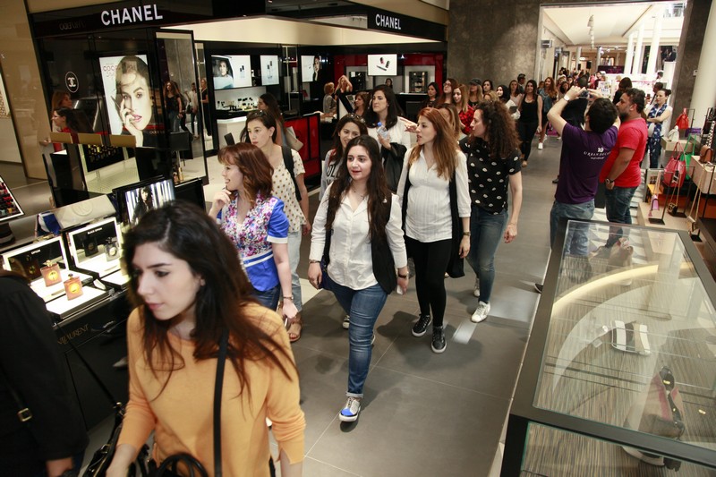 Urban Decay's Week-End With an Edge at ABC Achrafieh